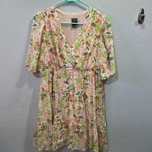 Taylor Dress Floral Short Puff Sleeve Tiered Lined 8